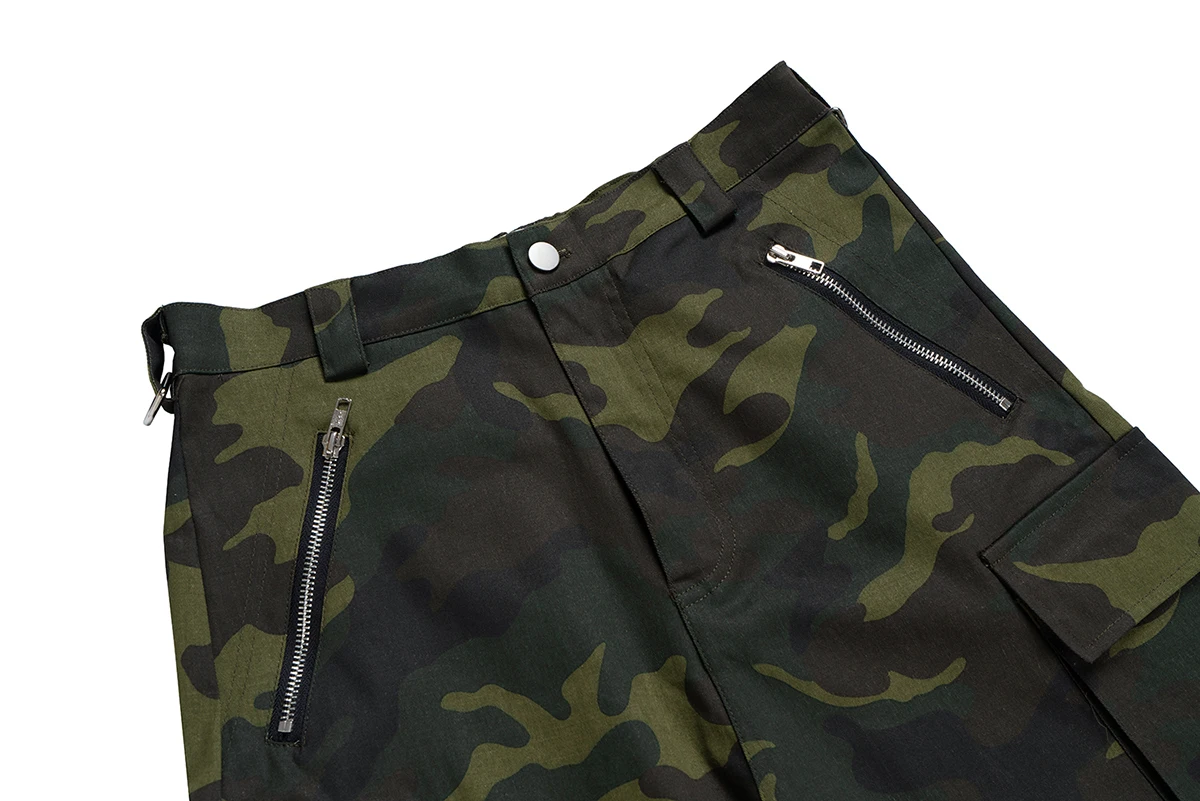Multi-Pocket Camouflage Cargo Pants