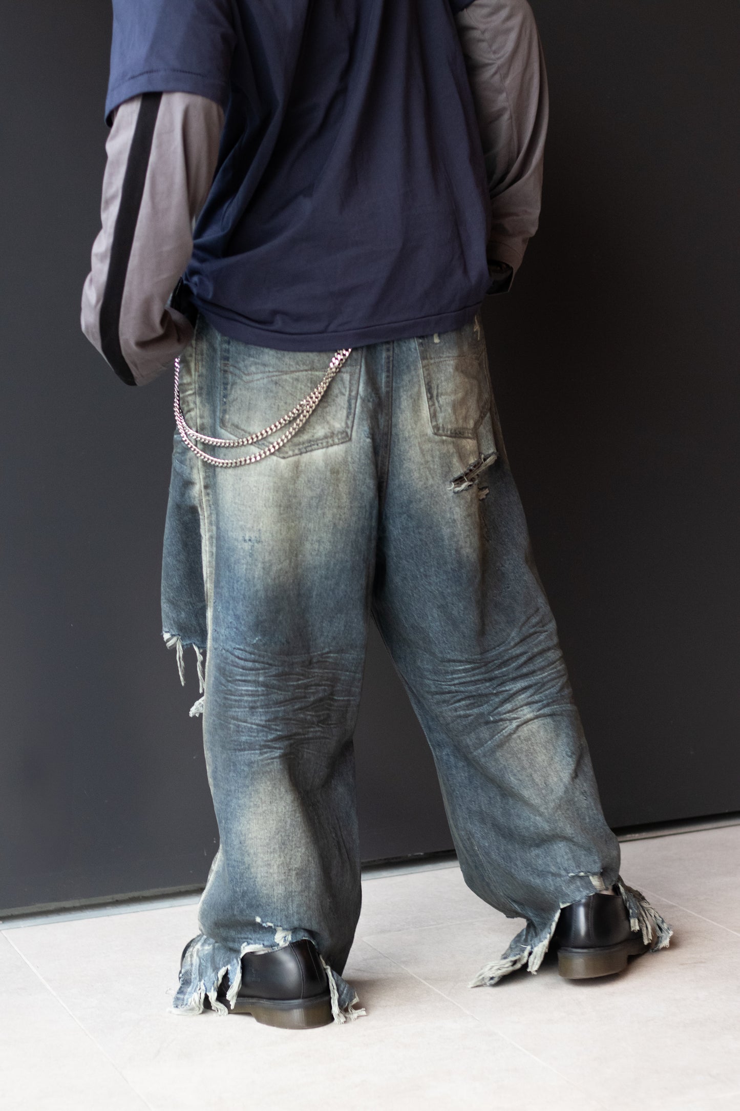 Frayed Distressed Wide-Leg Jeans